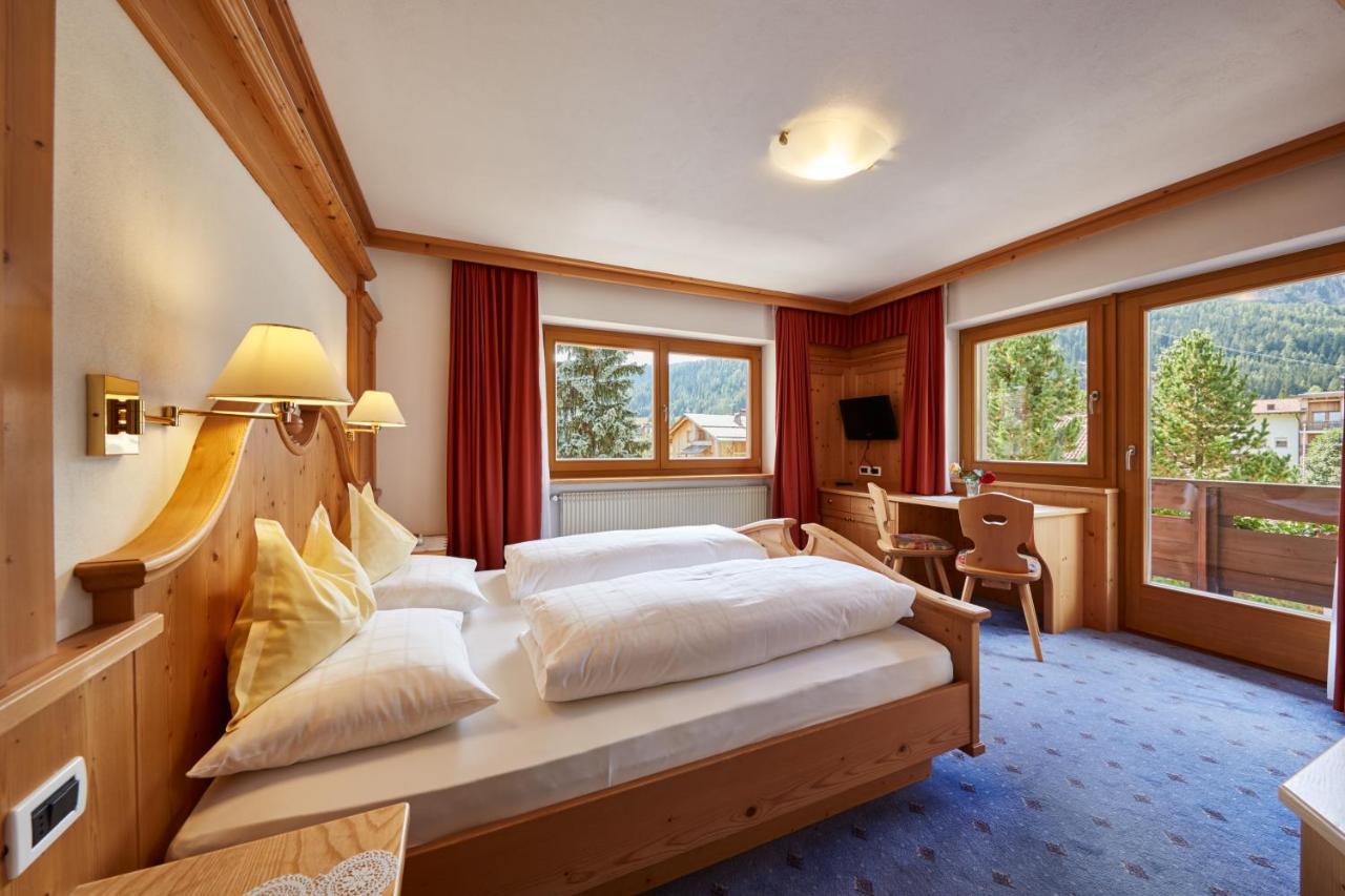 Bed and Breakfast La Cianò Corvara In Badia Esterno foto